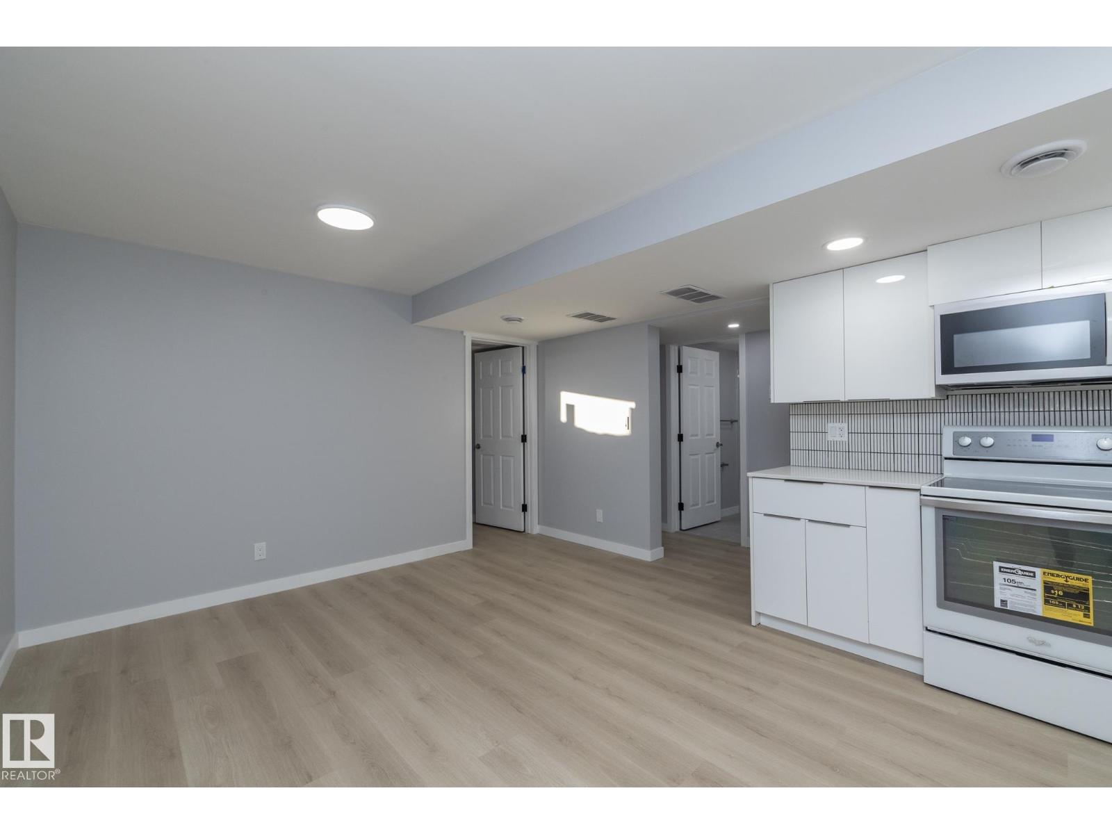 8008 159 St Nw, Edmonton, Alberta  T5R 2E4 - Photo 39 - E4469857