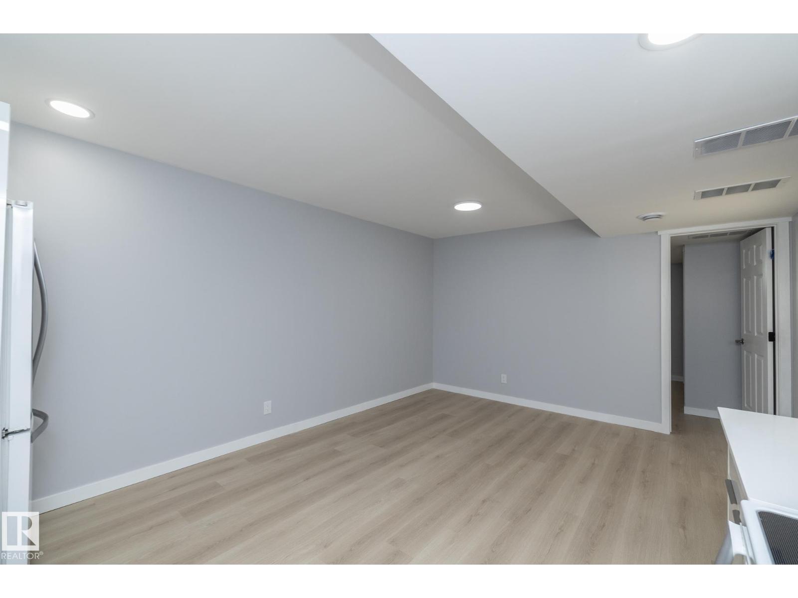 8008 159 St Nw, Edmonton, Alberta  T5R 2E4 - Photo 40 - E4469857