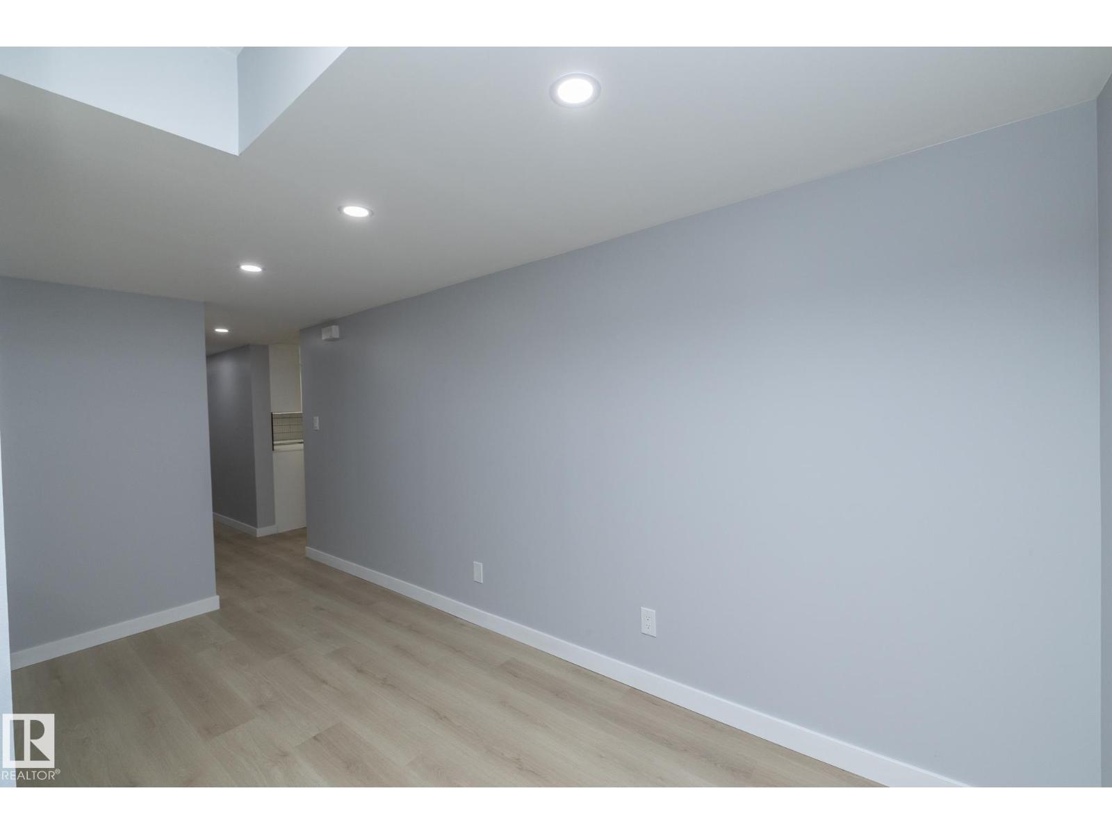 8008 159 St Nw, Edmonton, Alberta  T5R 2E4 - Photo 32 - E4469857