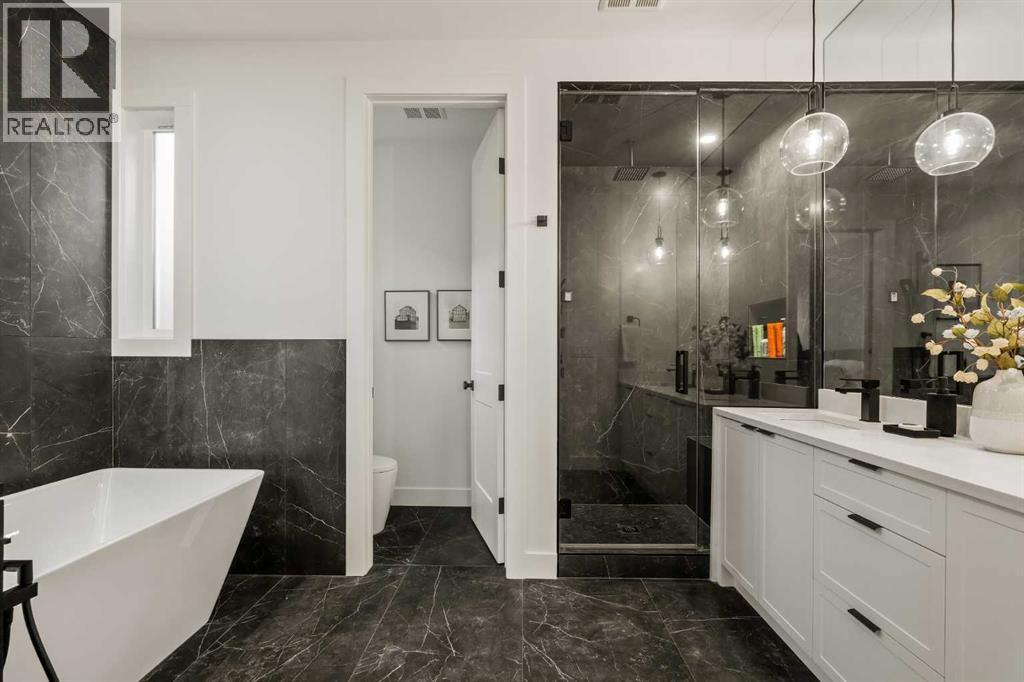 2041 47 Avenue Sw, Calgary, Alberta  T2T 2S7 - Photo 26 - A2279392