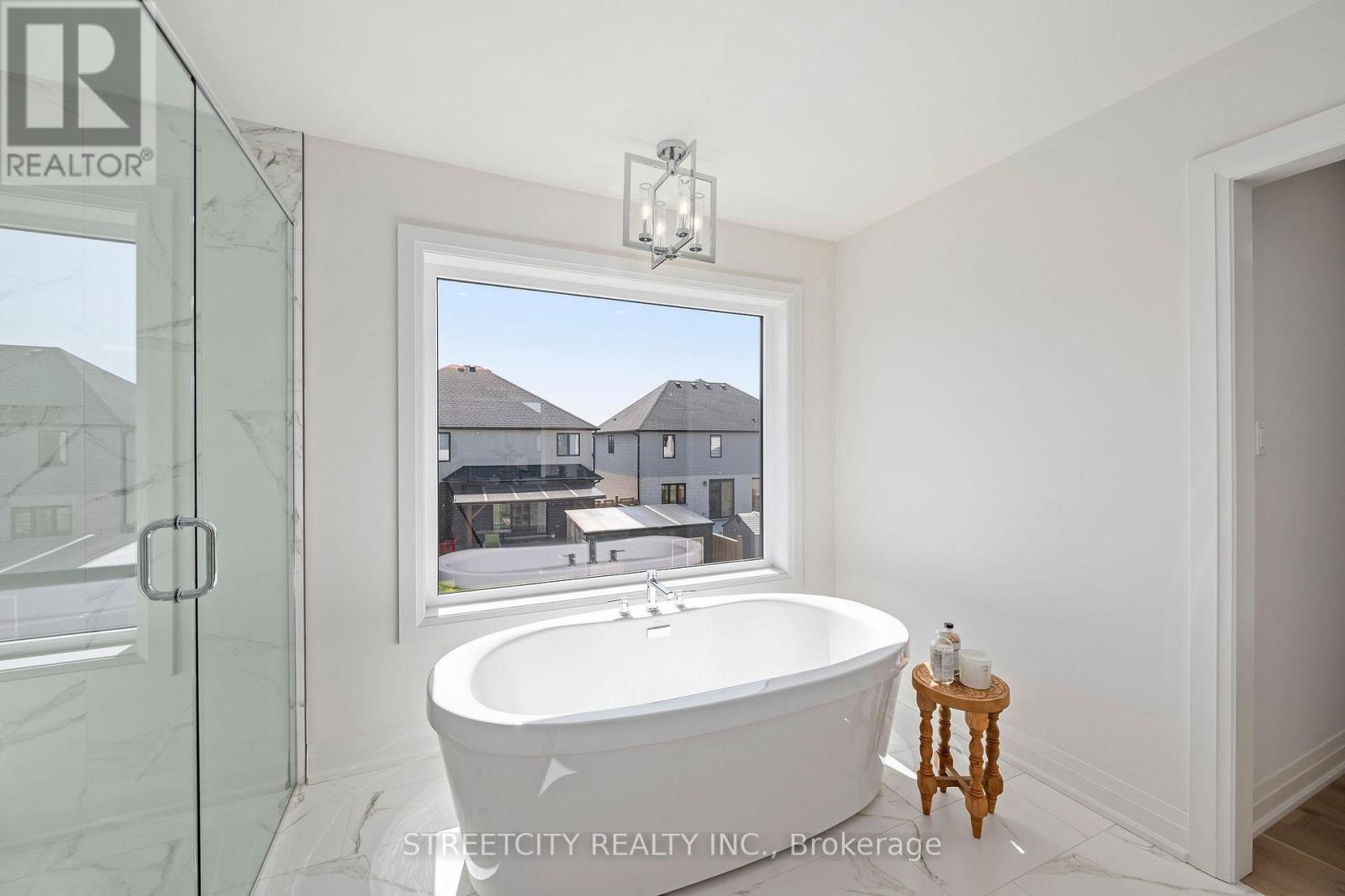 337 Manhattan Drive, London South, Ontario  N6K 0L5 - Photo 20 - X12704546