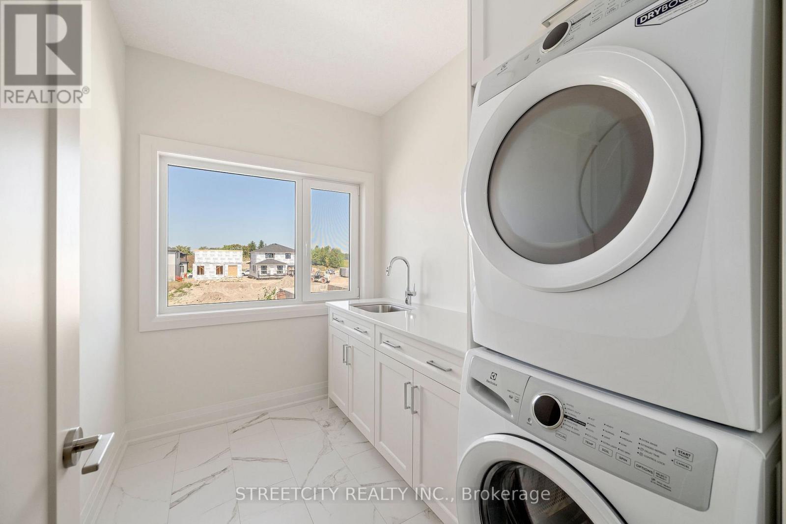 337 Manhattan Drive, London South, Ontario  N6K 0L5 - Photo 29 - X12704546