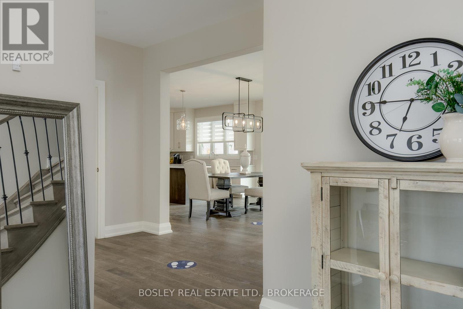 6168 Curlin Crescent, Niagara Falls, Ontario  L2H 3W8 - Photo 20 - X12457904