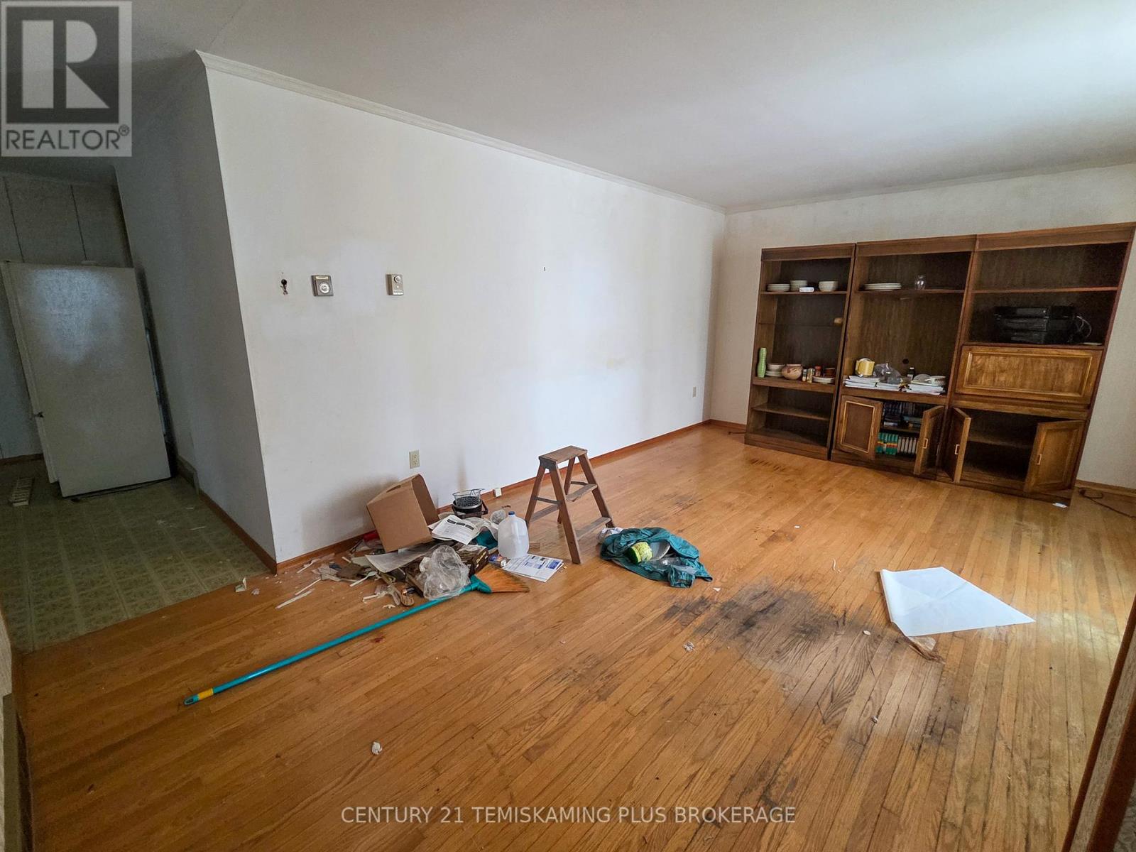 50 Dixon Street, Temiskaming Shores, Ontario  P0J 1P0 - Photo 5 - T12704550