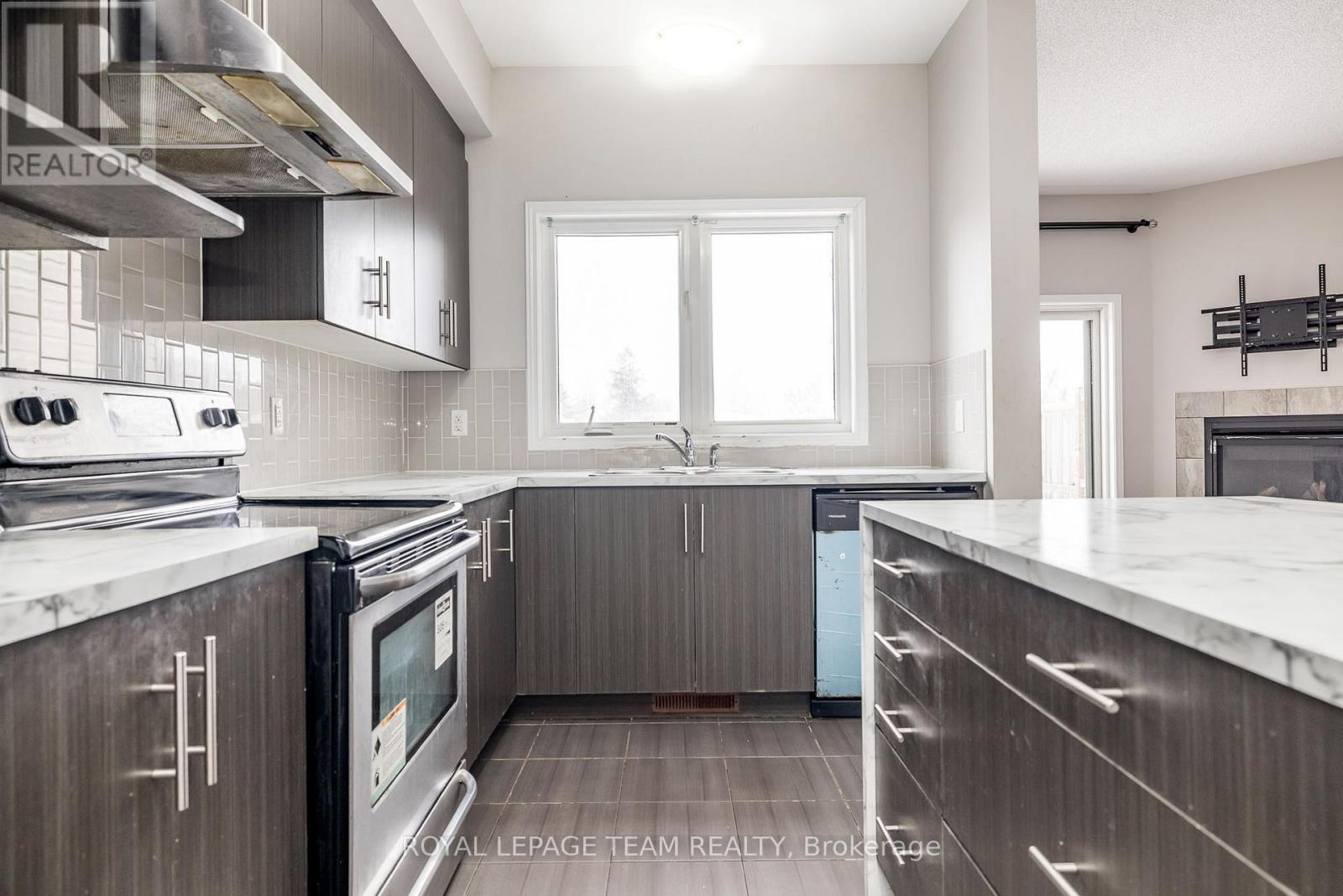 604 Via Campanale Avenue, Ottawa, Ontario  K2J 4X1 - Photo 13 - X12704518