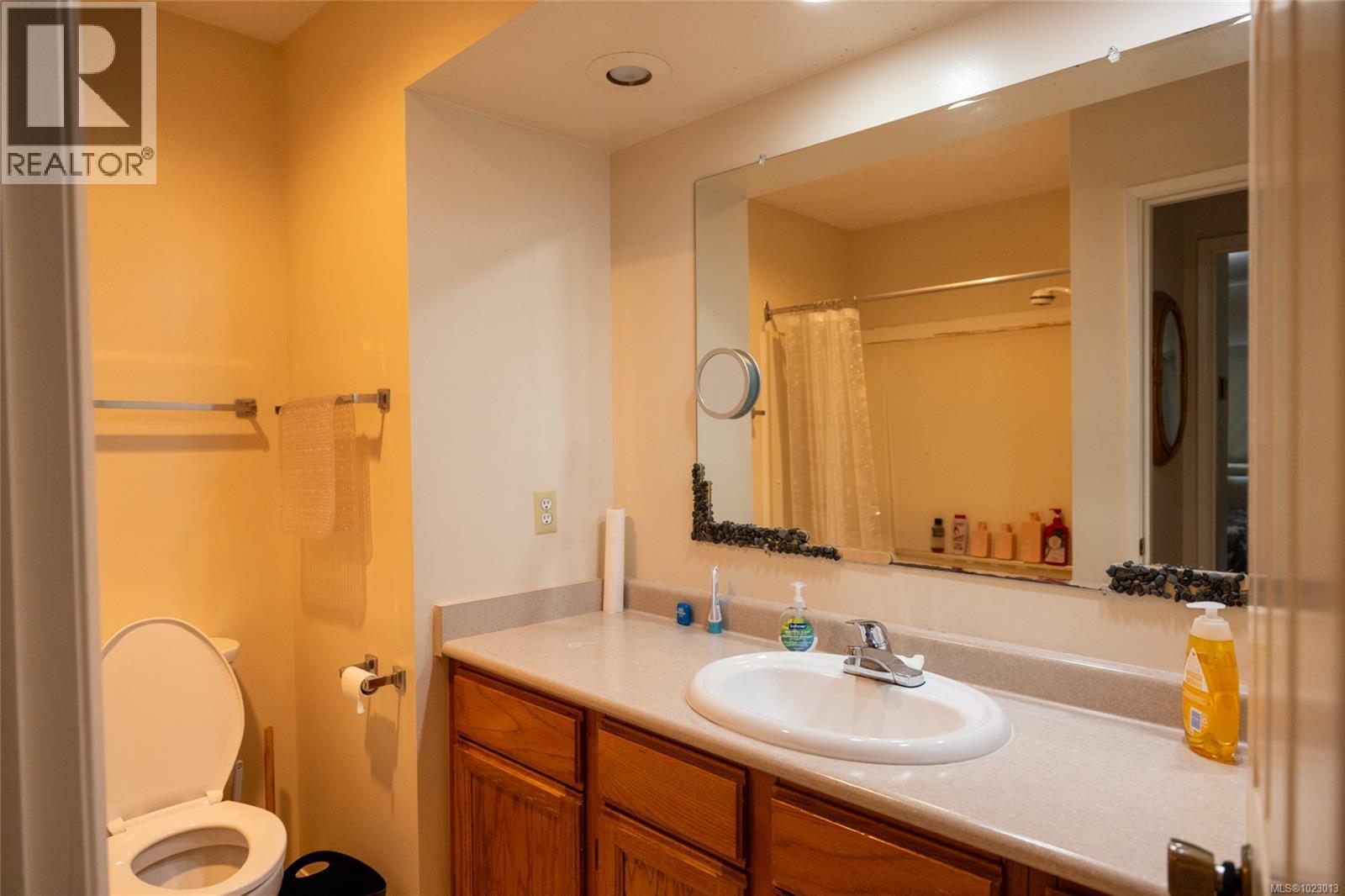 16 8805 Central St, Port Hardy, British Columbia  V0N 2P0 - Photo 7 - 1023013