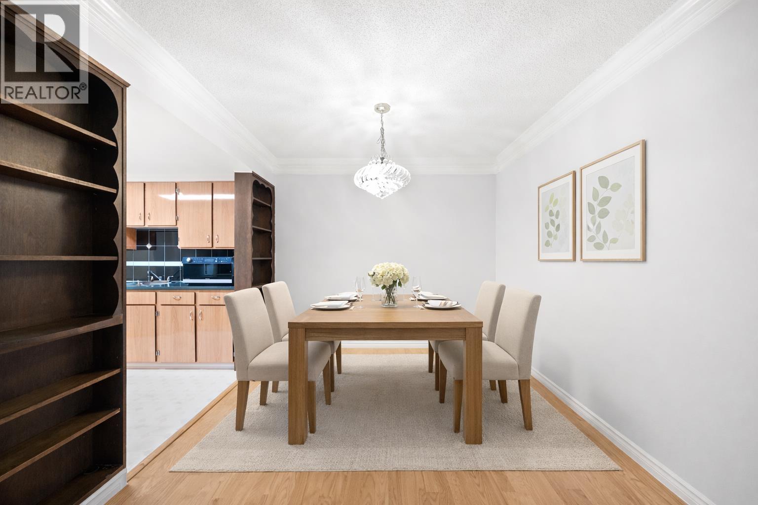 8851 Horne Street, Burnaby, British Columbia  V3N 4J8 - Photo 3 - R3079049