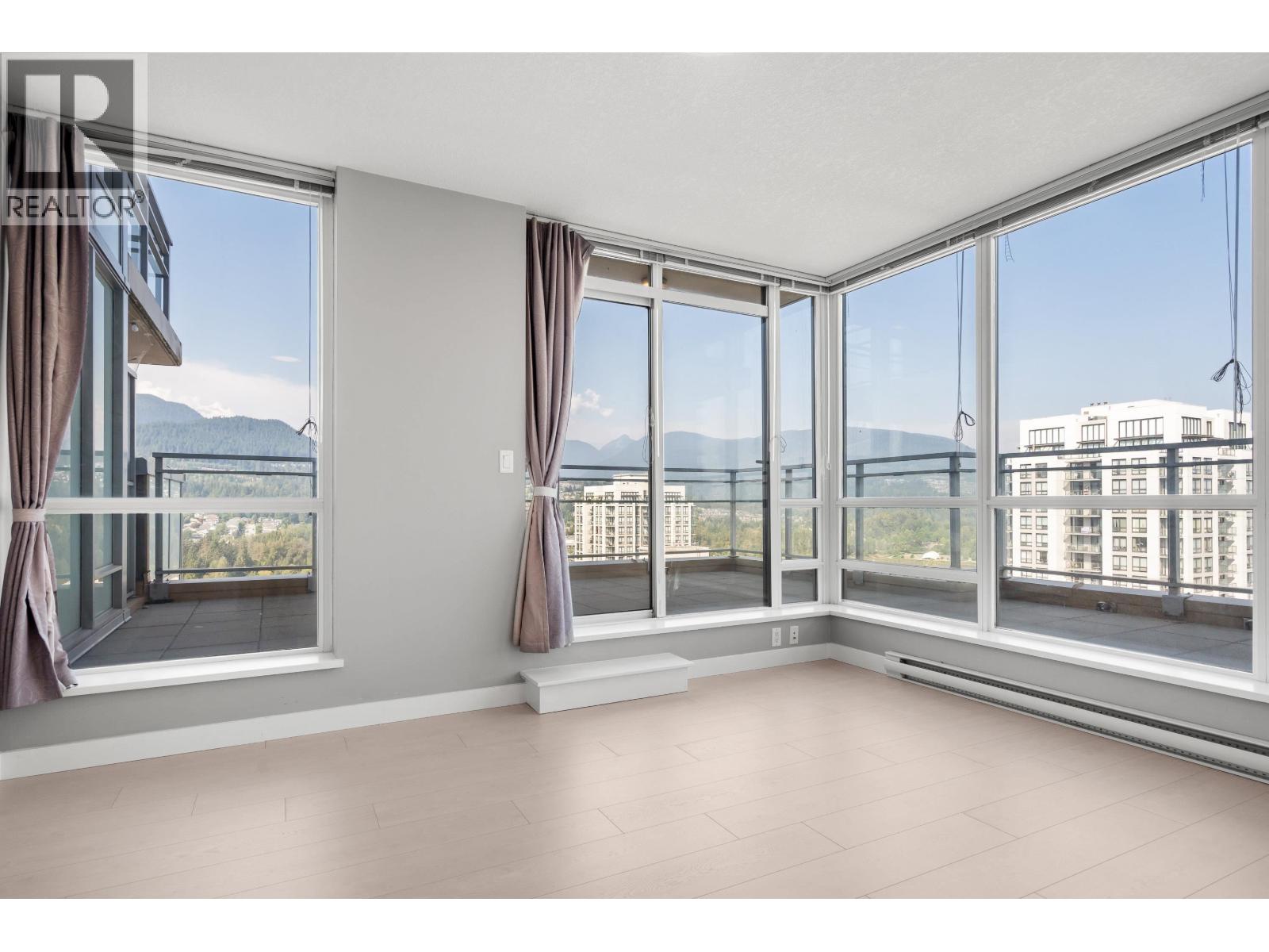 3104 2978 Glen Drive, Coquitlam, British Columbia  V3B 0C3 - Photo 21 - R3080315