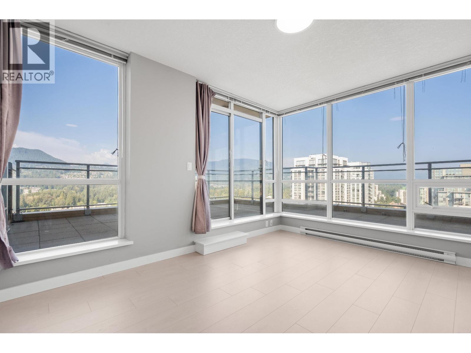 3104 2978 Glen Drive, Coquitlam, British Columbia  V3B 0C3 - Photo 22 - R3080315