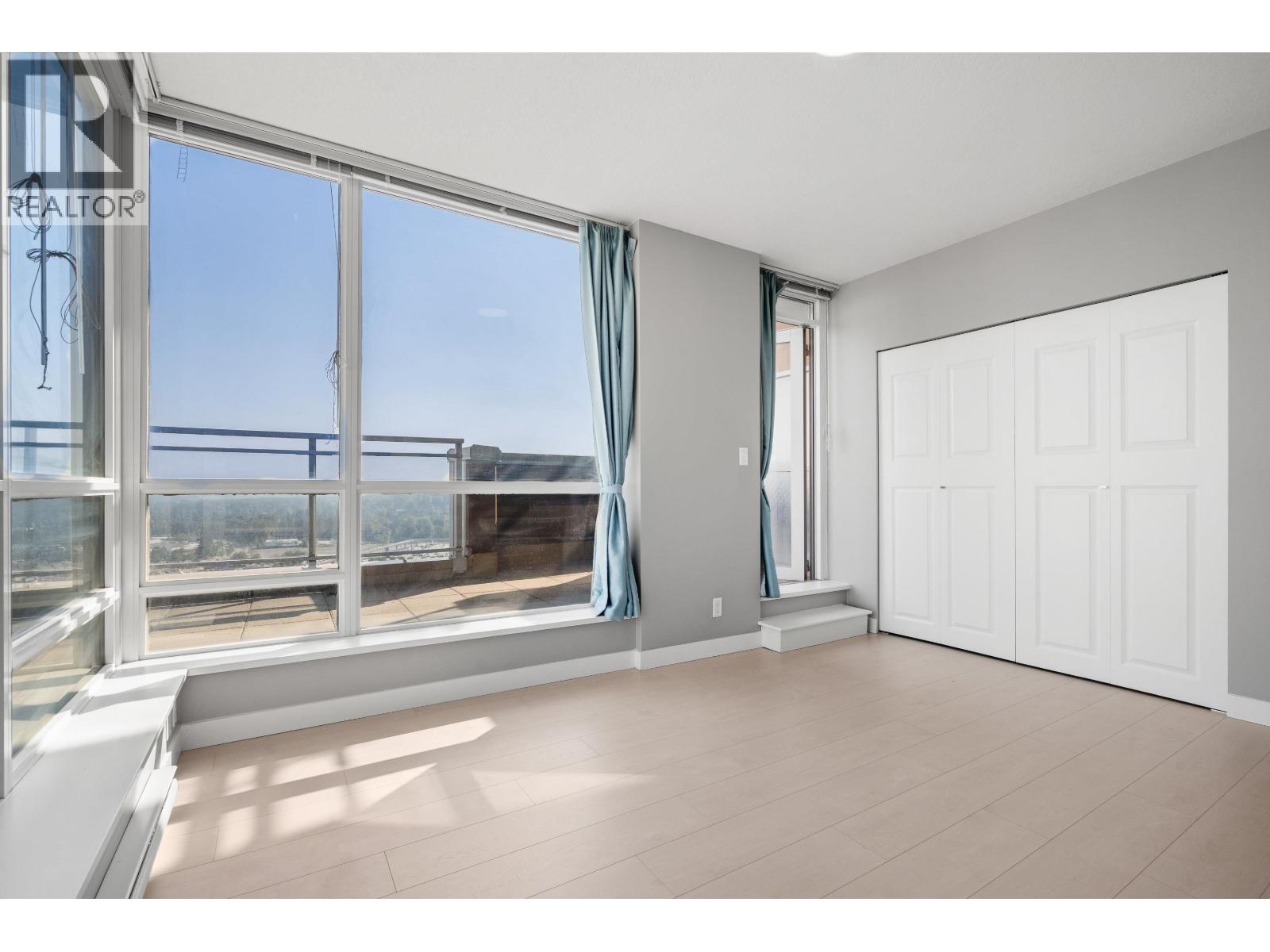 3104 2978 Glen Drive, Coquitlam, British Columbia  V3B 0C3 - Photo 18 - R3080315