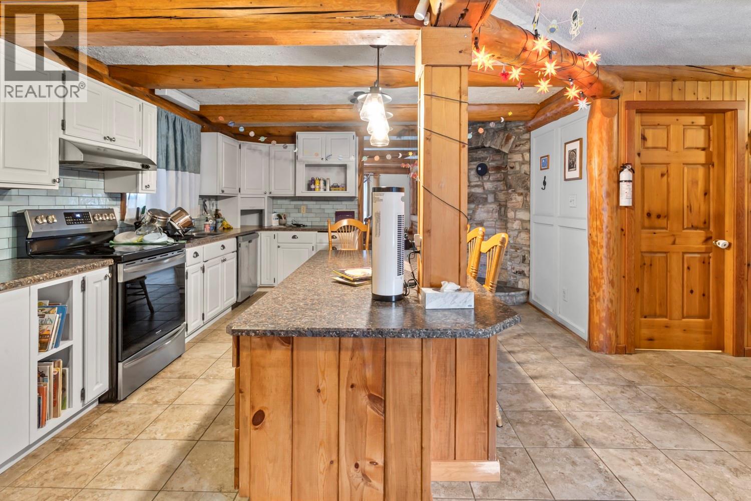 1084 Simmons Road, Creston, British Columbia  V0B 1G7 - Photo 8 - 10372588