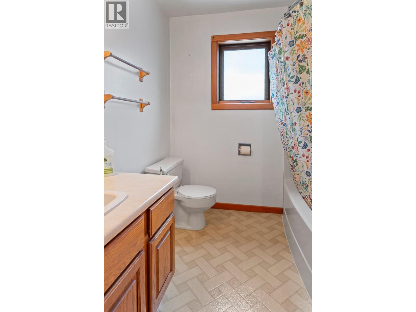 1084 Simmons Road, Creston, British Columbia  V0B 1G7 - Photo 22 - 10372588