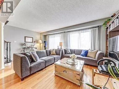 52 Jeremiah Lane, Toronto, Ontario  M1J 0A4 - Photo 15 - E12704598