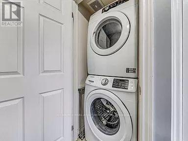 52 Jeremiah Lane, Toronto, Ontario  M1J 0A4 - Photo 4 - E12704598