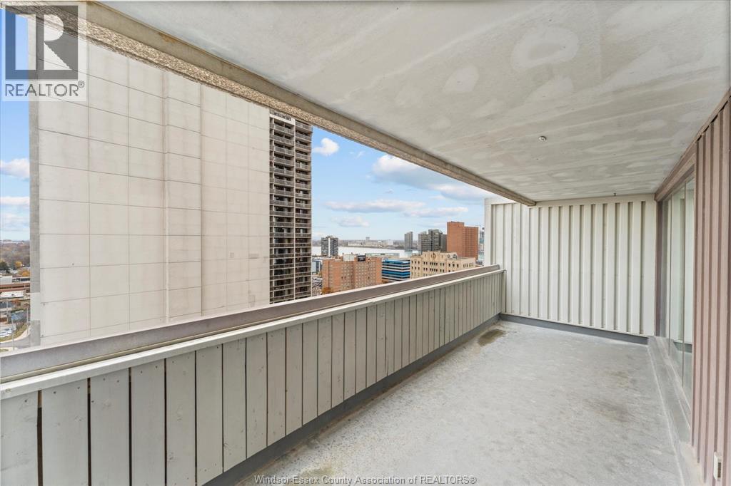 380 Pelissier Unit# 1701, Windsor, Ontario  N9A 6V7 - Photo 28 - 26001323