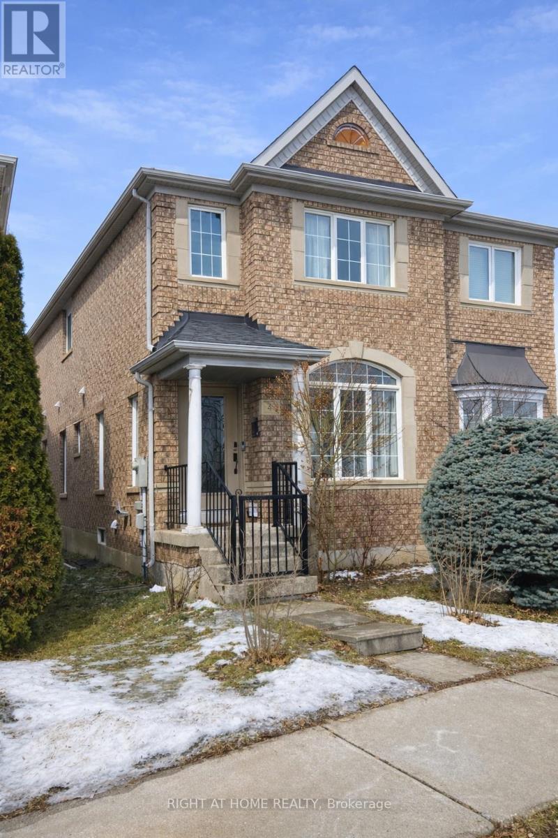4 FOREST RUN BOULEVARD, Vaughan, Ontario