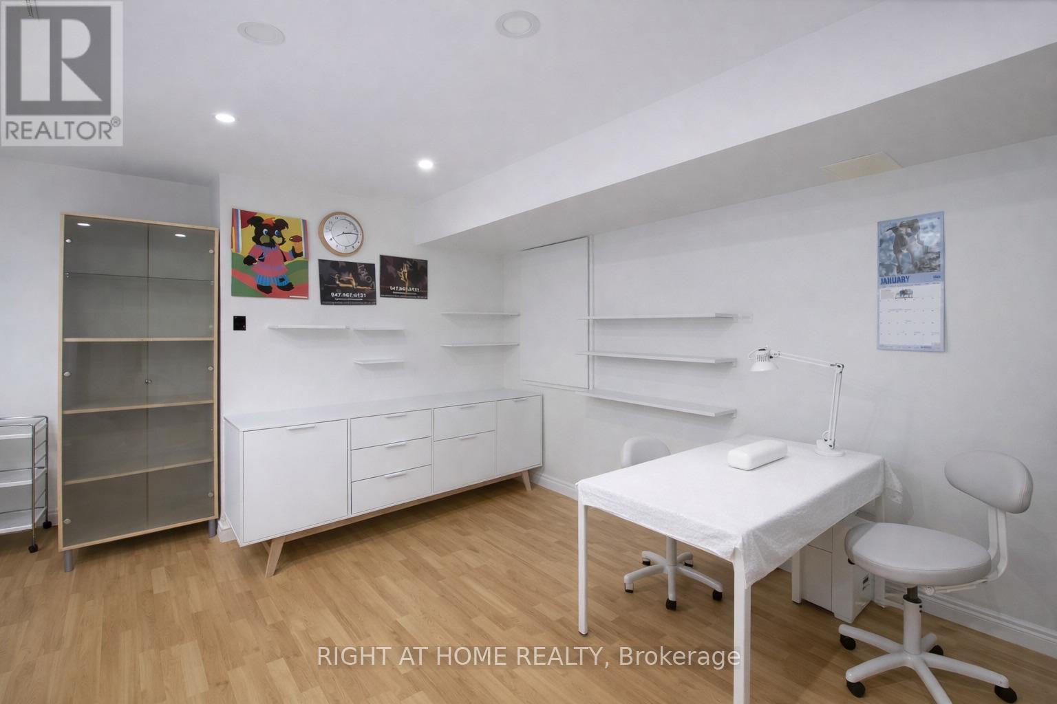 4 Forest Run Boulevard, Vaughan, Ontario  L4K 5J8 - Photo 18 - N12704588