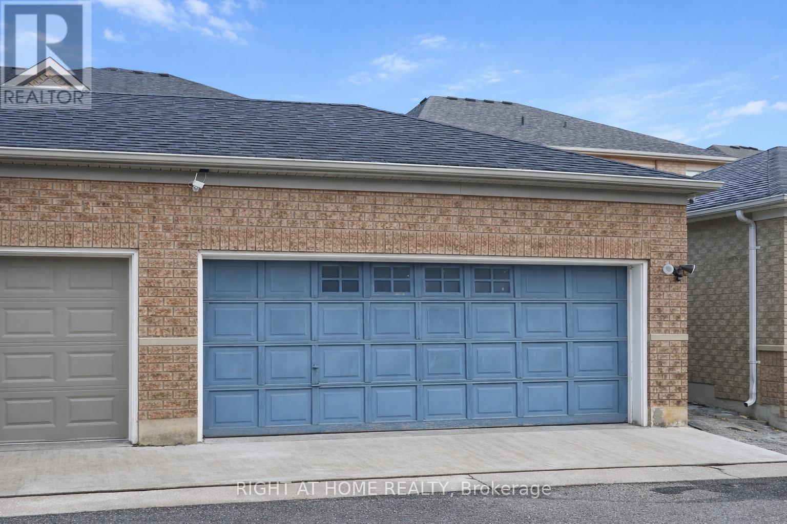 4 Forest Run Boulevard, Vaughan, Ontario  L4K 5J8 - Photo 19 - N12704588