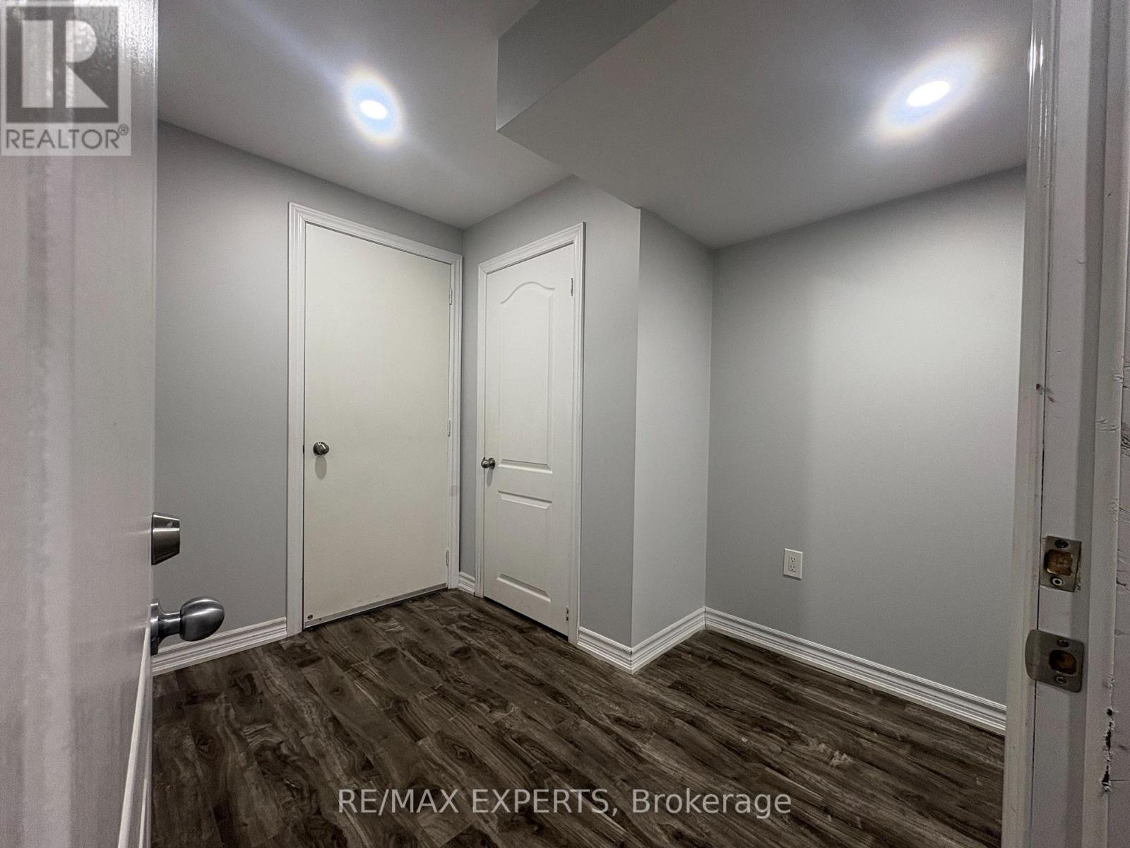 Lower - 3 Torraville Street, Brampton, Ontario  L6R 0Y5 - Photo 14 - W12688840