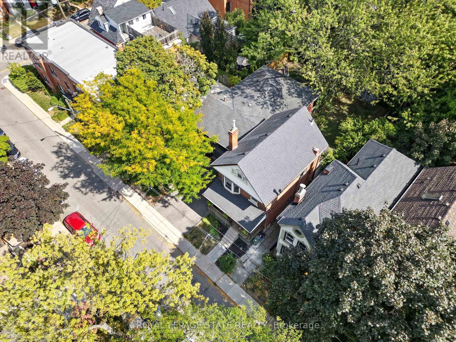 13 Bruce Street, Hamilton, Ontario  L8P 3M5 - Photo 33 - X12413154