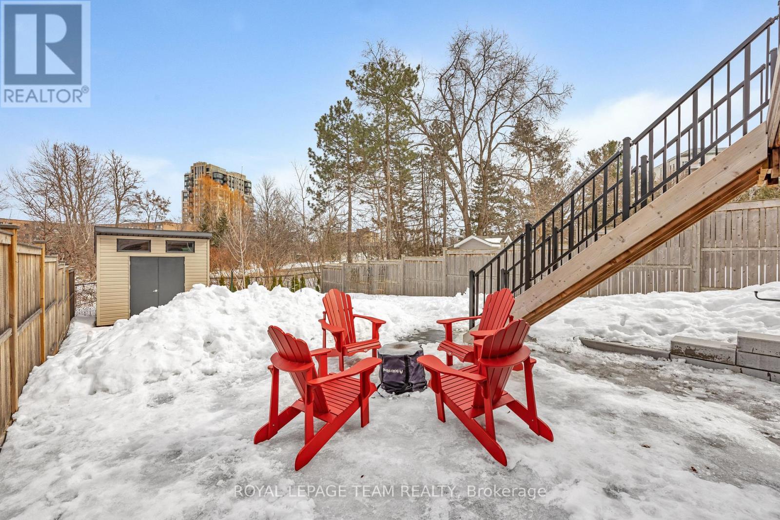 51 Aylen Avenue, Ottawa, Ontario  K2A 3P6 - Photo 6 - X12704340