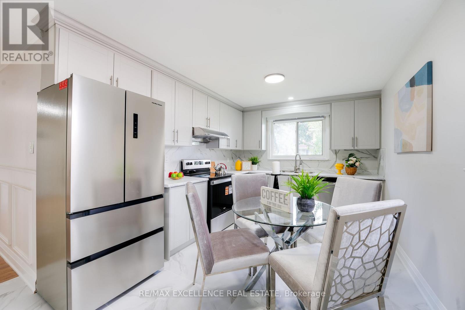 85 Watson Crescent, Brampton, Ontario  L6W 1E5 - Photo 10 - W12704544