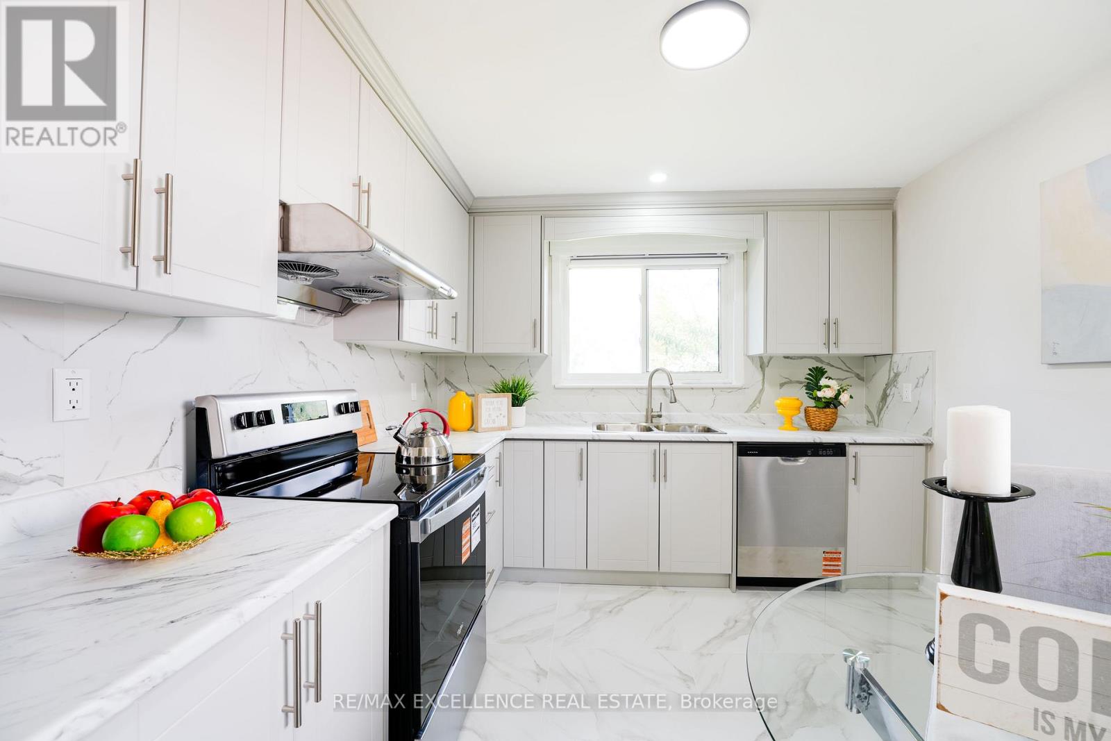 85 Watson Crescent, Brampton, Ontario  L6W 1E5 - Photo 13 - W12704544