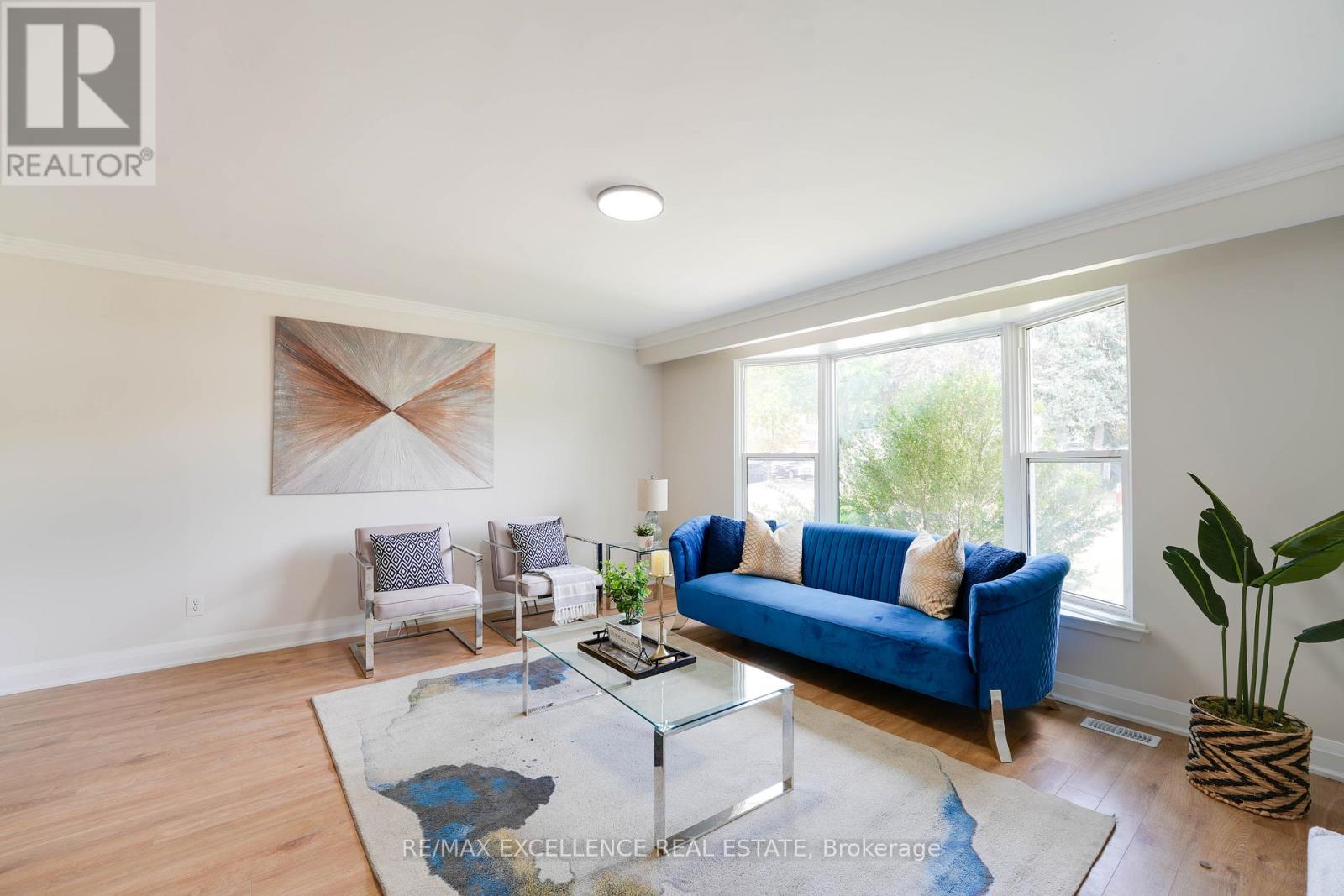 85 Watson Crescent, Brampton, Ontario  L6W 1E5 - Photo 8 - W12704544