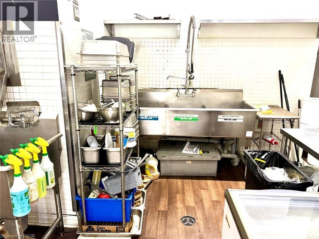 940 Bloor Street W, Toronto, Ontario  M6H 1L4 - Photo 16 - 40769145