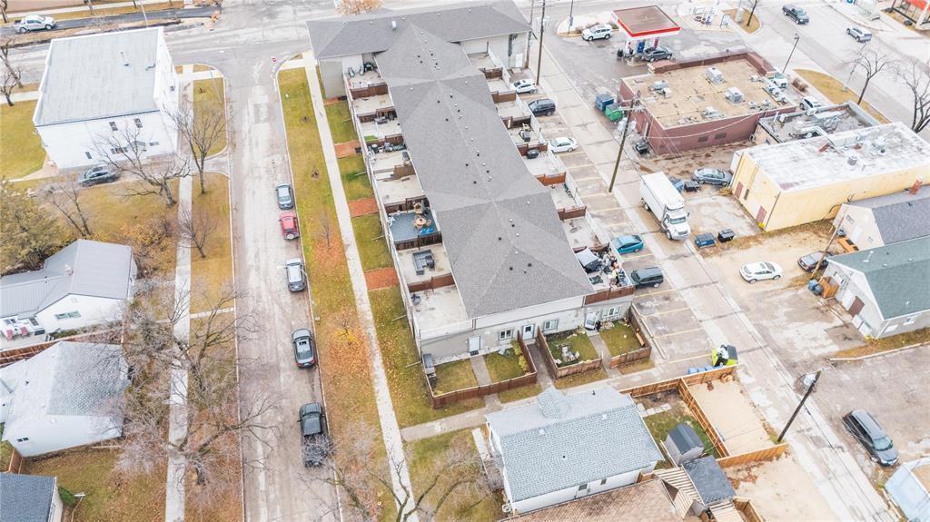 21 204 Day Street, Winnipeg, Manitoba  R2C 1A8 - Photo 2 - 202600912