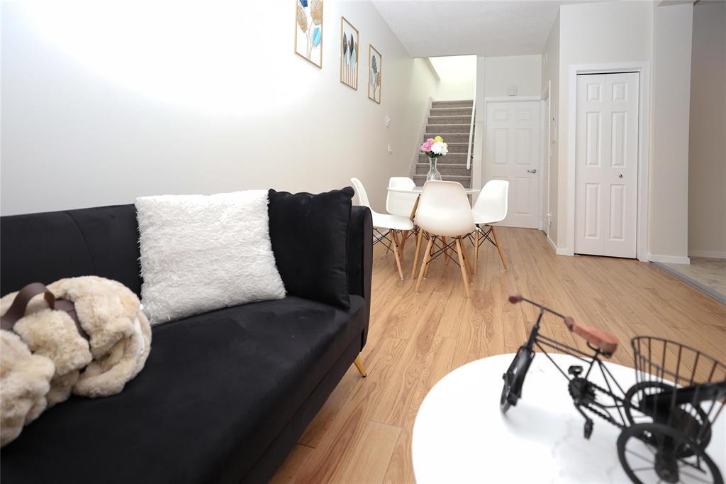 21 204 Day Street, Winnipeg, Manitoba  R2C 1A8 - Photo 4 - 202600912