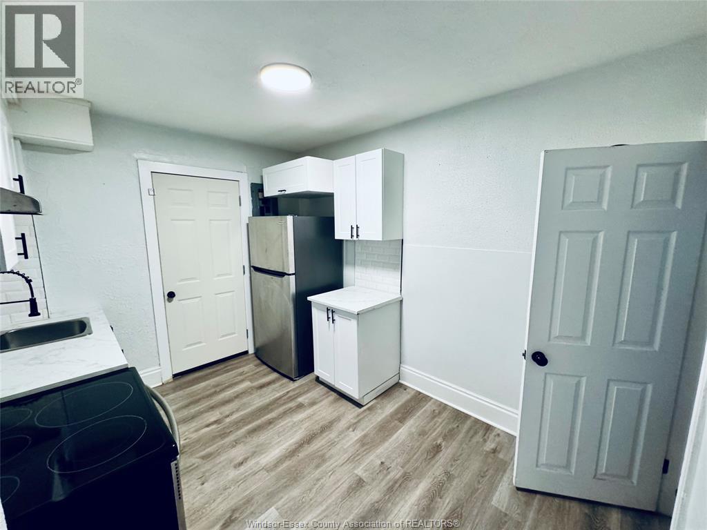 531 Langlois Avenue, Windsor, Ontario  N9A 2G3 - Photo 22 - 26001335