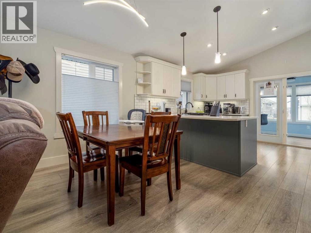 453 Westgate Crescent, Coaldale, Alberta  T1M 0E1 - Photo 7 - A2279626