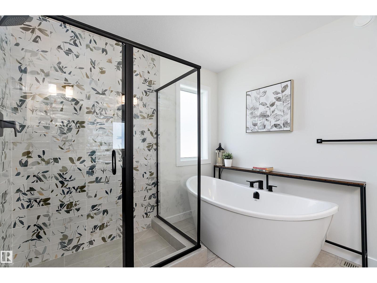 7509 Rowland Rd Nw, Edmonton, Alberta  T6A 3W4 - Photo 25 - E4470159