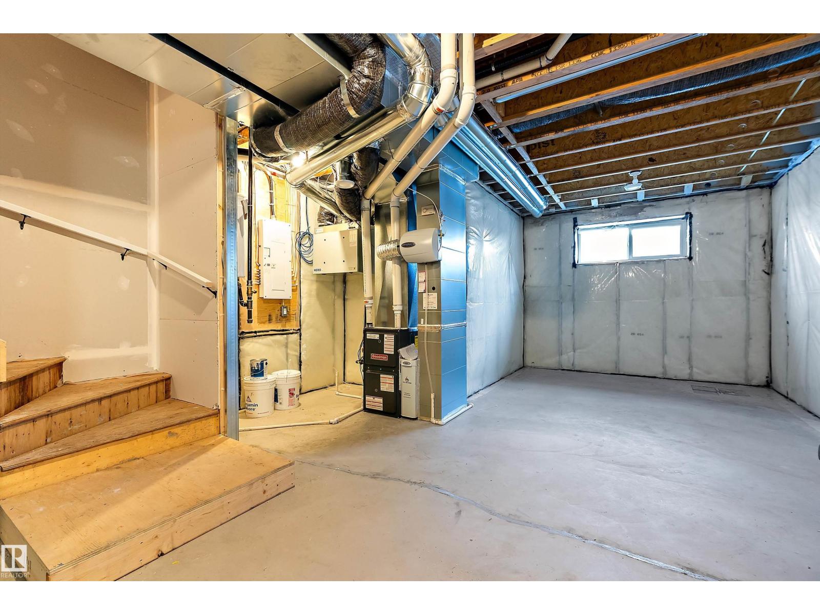 7509 Rowland Rd Nw, Edmonton, Alberta  T6A 3W4 - Photo 47 - E4470159