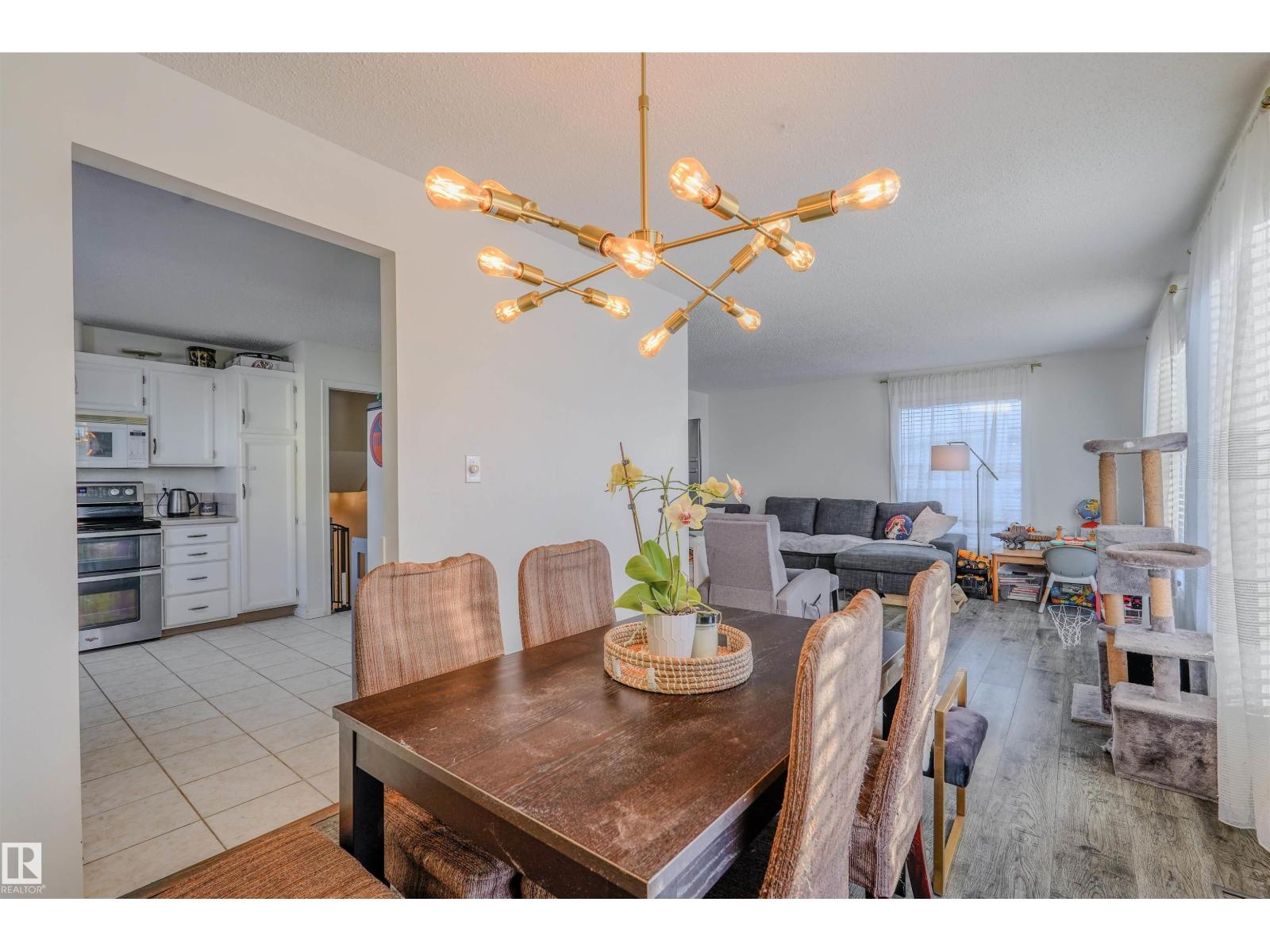 12403 156 Av Nw, Edmonton, Alberta  T5X 2X4 - Photo 10 - E4470311