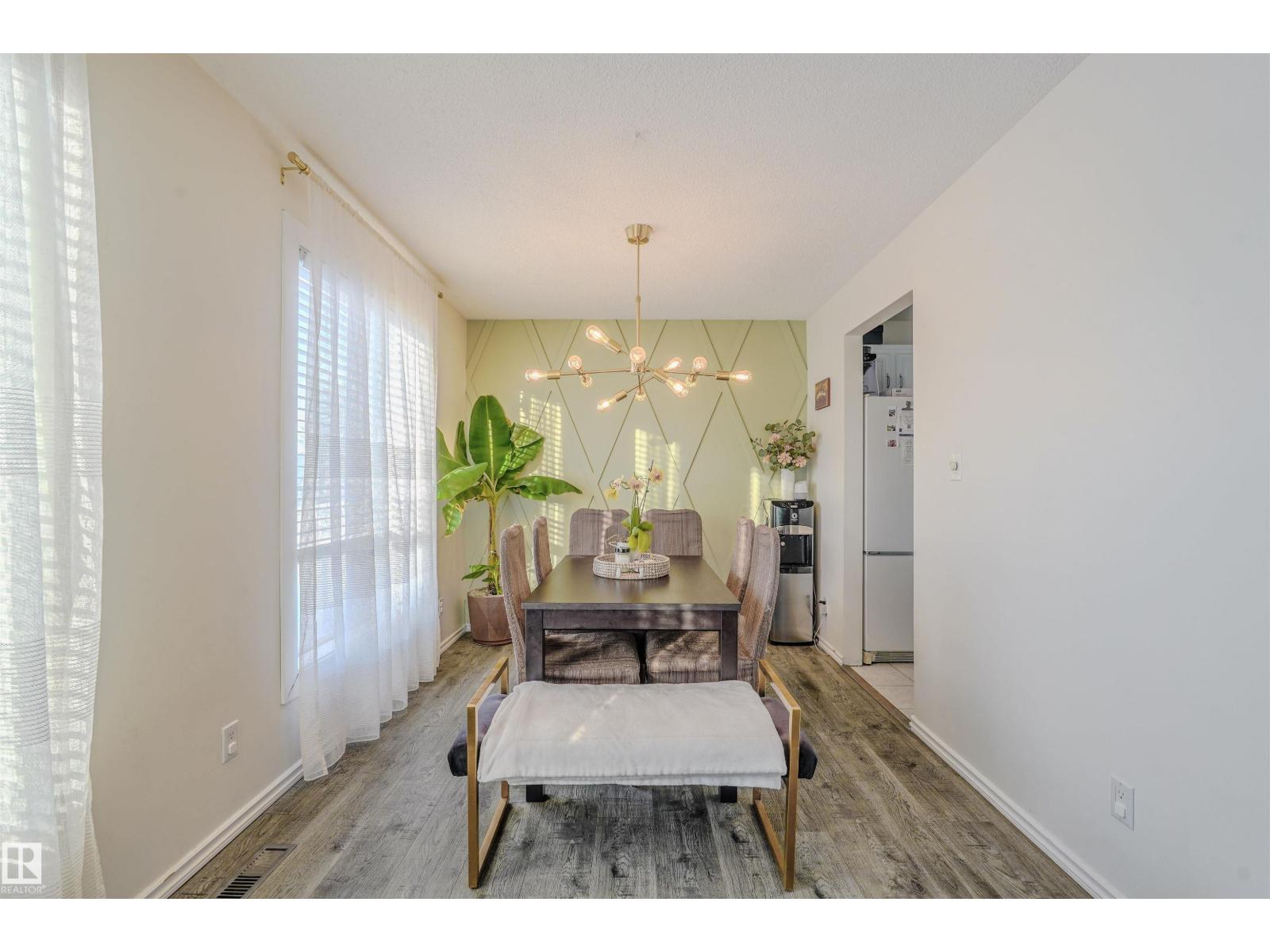 12403 156 Av Nw, Edmonton, Alberta  T5X 2X4 - Photo 9 - E4470311