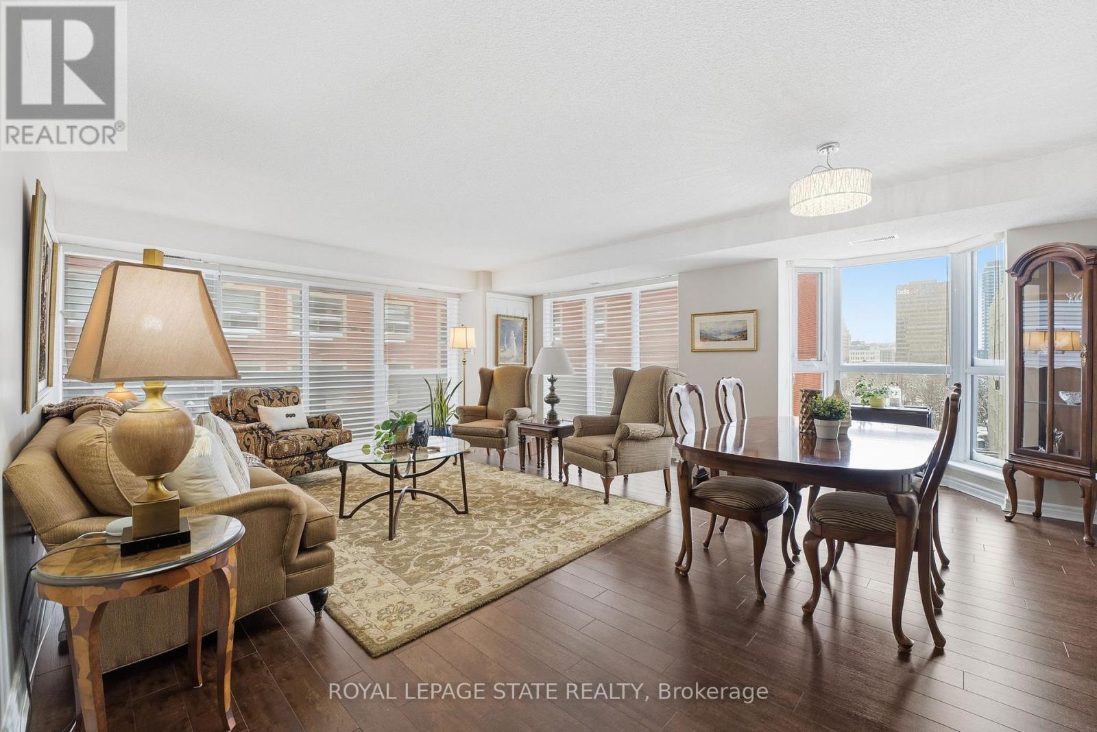 5E - 67 CAROLINE STREET S, Hamilton, Ontario