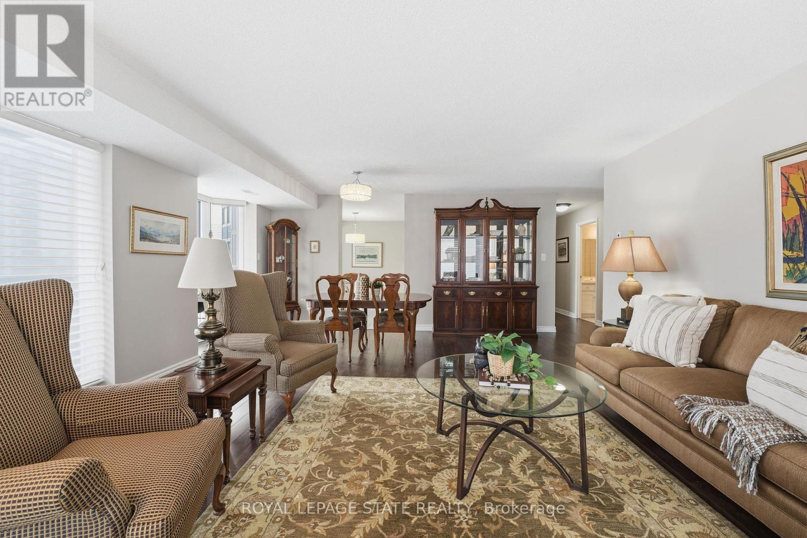 5e - 67 Caroline Street S, Hamilton, Ontario  L8P 3K6 - Photo 3 - X12704552