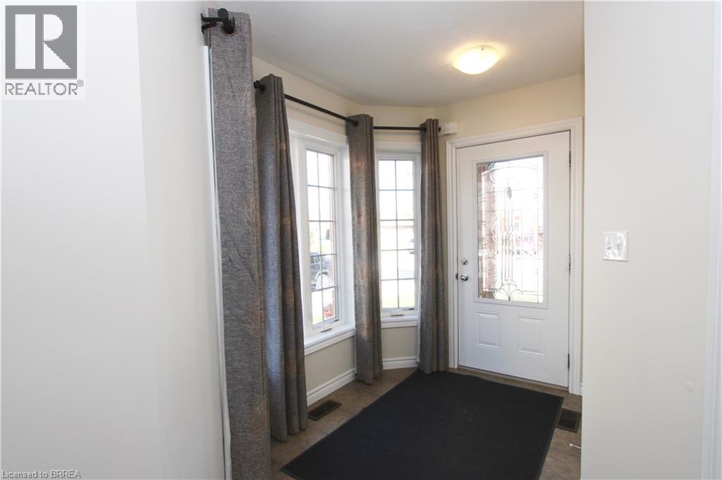 14 Broadoaks Drive, Cambridge, Ontario  N1T 2C3 - Photo 4 - 40798519