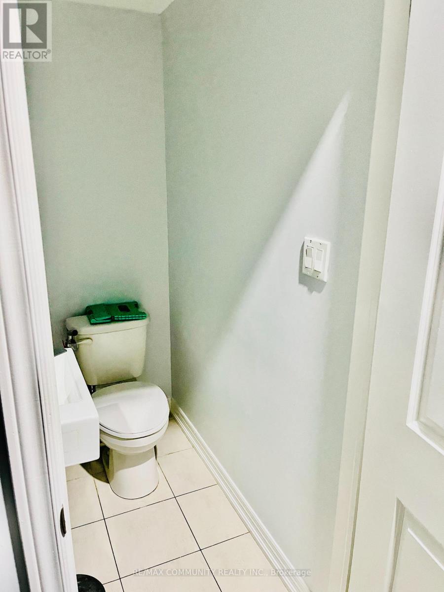 5 - 2205 Lillykin Street, Oakville, Ontario  L6H 0X6 - Photo 6 - W12649314