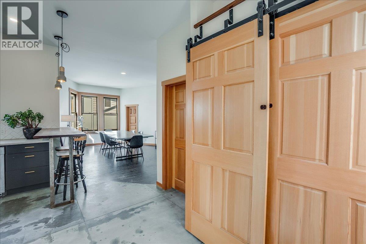 922 Front Street, Nelson, British Columbia  V1L 4C2 - Photo 17 - 10373046