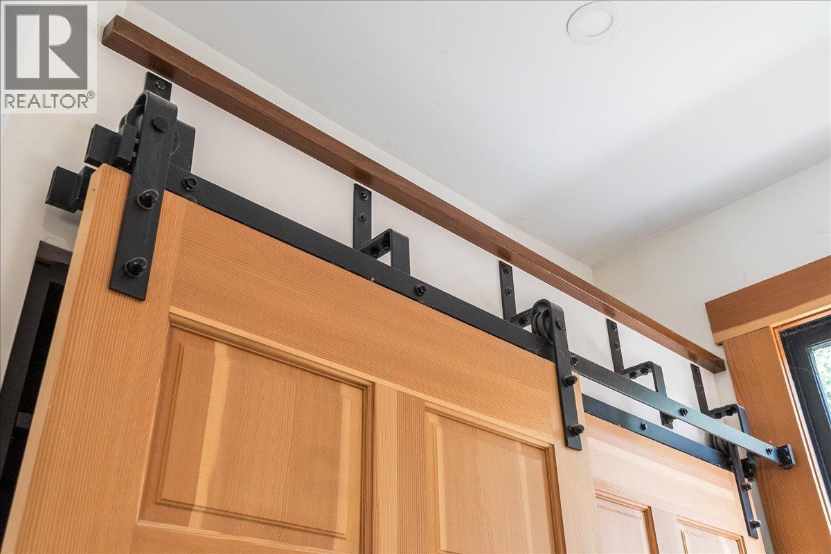 922 Front Street, Nelson, British Columbia  V1L 4C2 - Photo 18 - 10373046