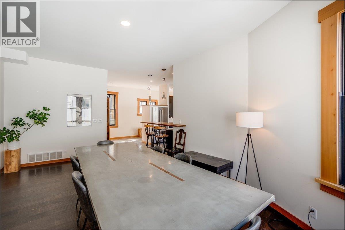 922 Front Street, Nelson, British Columbia  V1L 4C2 - Photo 33 - 10373046