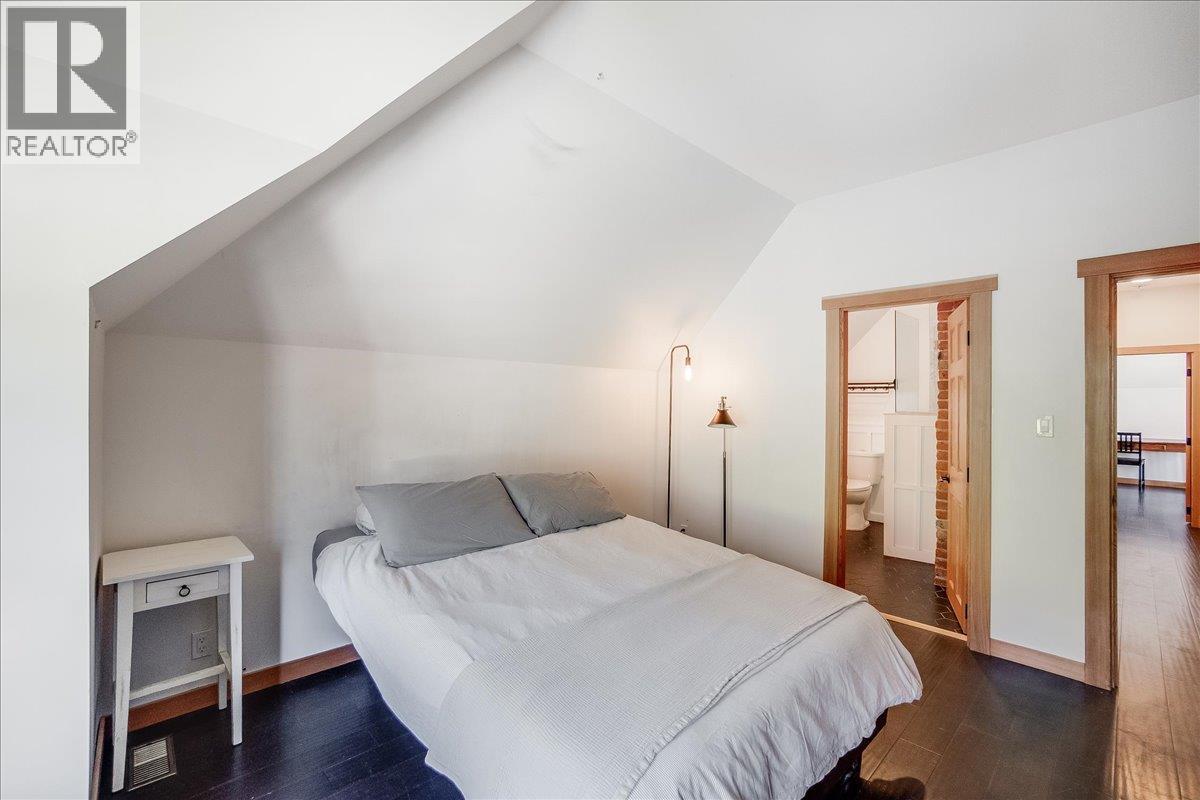 922 Front Street, Nelson, British Columbia  V1L 4C2 - Photo 57 - 10373046