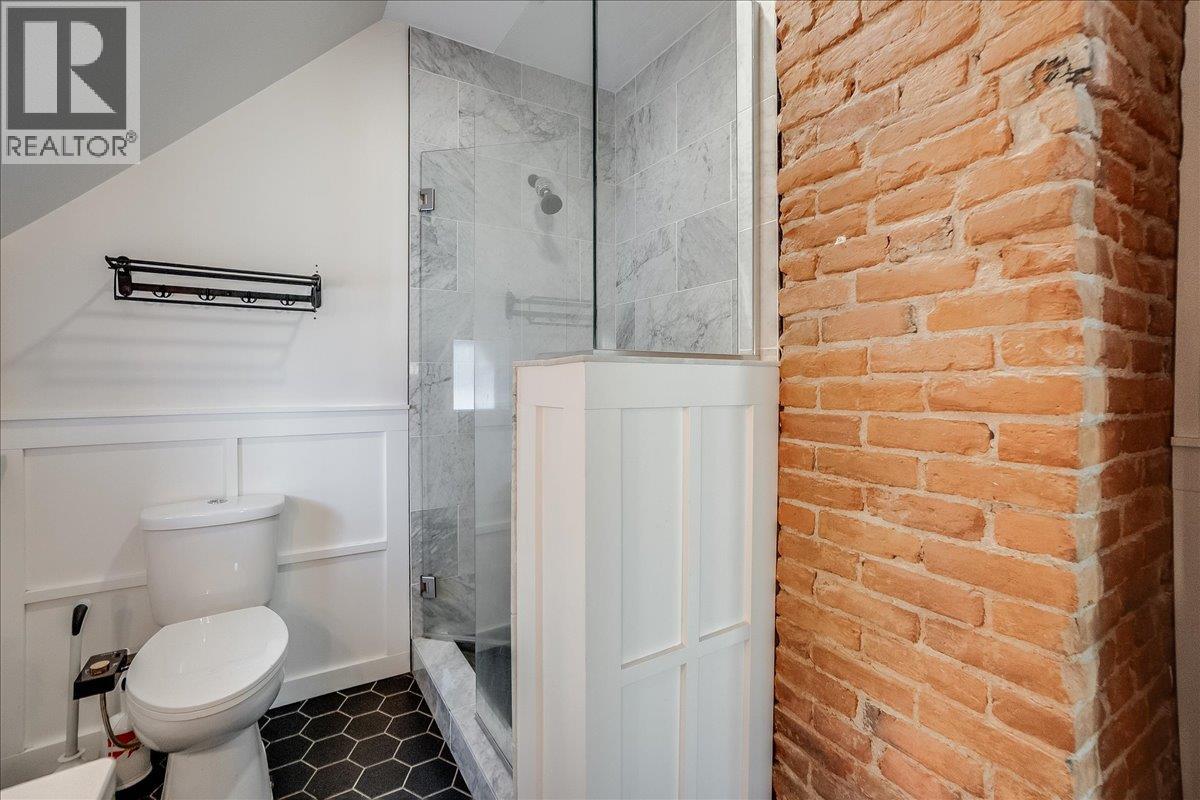 922 Front Street, Nelson, British Columbia  V1L 4C2 - Photo 59 - 10373046