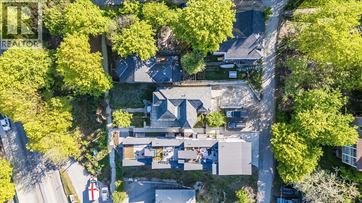 922 Front Street, Nelson, British Columbia  V1L 4C2 - Photo 9 - 10373046