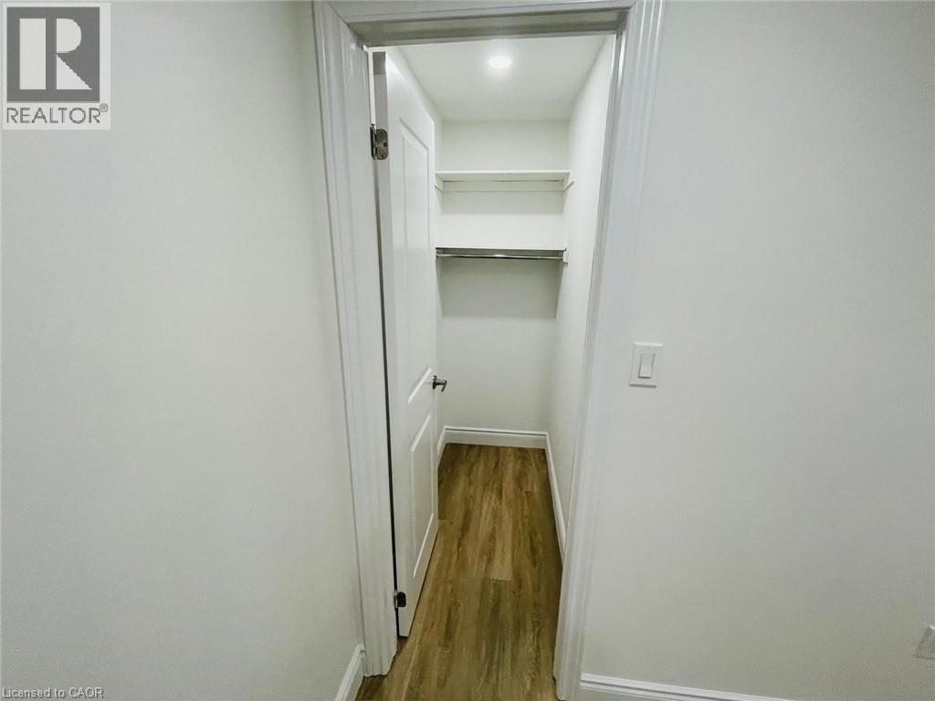 303 Oprington Place Unit# Lower, Kitchener, Ontario  N2N 3P3 - Photo 6 - 40798397