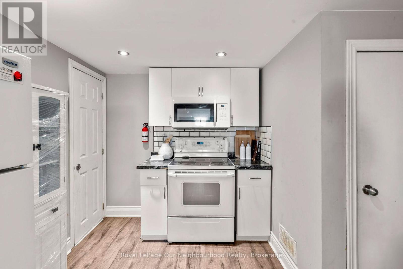 Bsmt - 144 Thickson Road N, Whitby, Ontario  L1N 3R2 - Photo 16 - E12704702