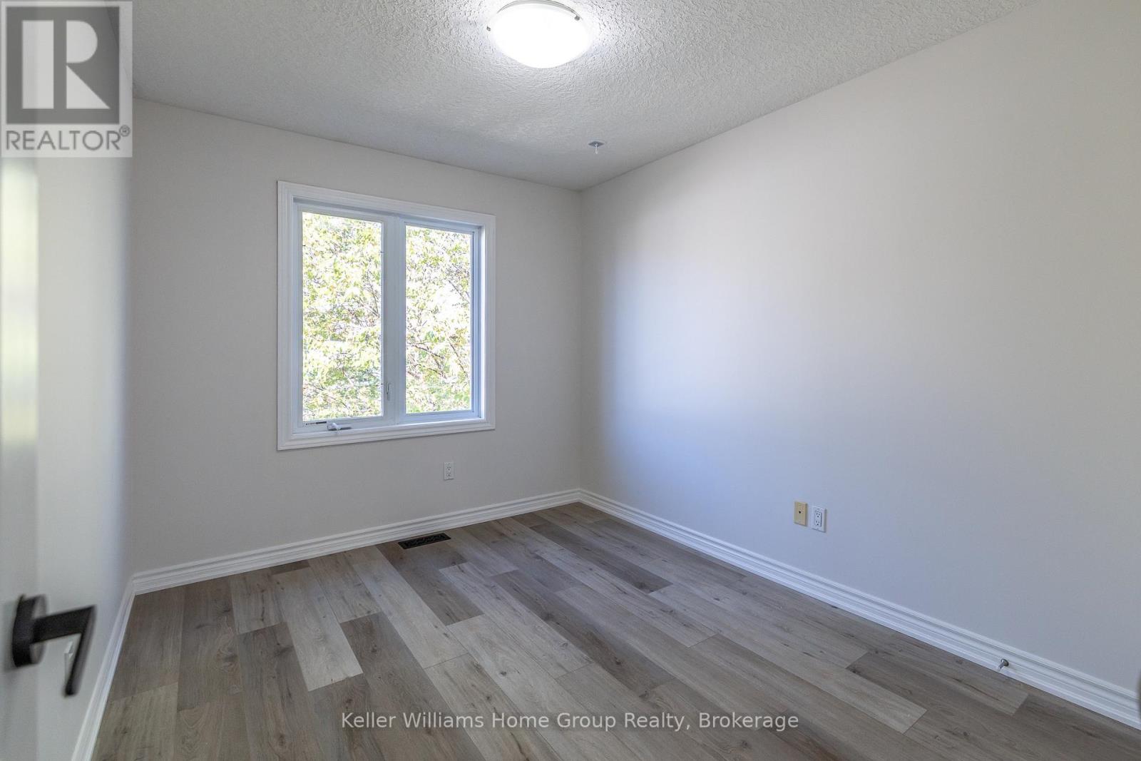 35 Amsterdam Cres, Guelph, Ontario  N1L 0G2 - Photo 30 - X12704764